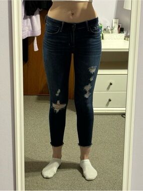 Abercrombie Dark Wash Low-Rise Ripped Harper Ankle Jeans